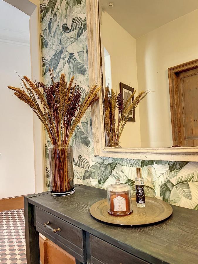 L'Oiseau Bleu Suite Merle Bleu Roubia Экстерьер фото