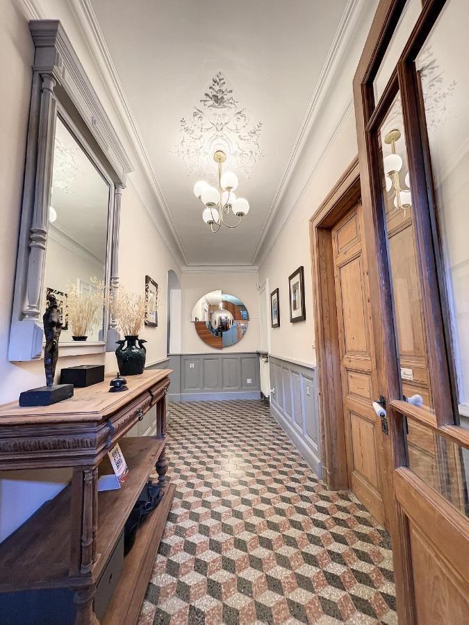 L'Oiseau Bleu Suite Merle Bleu Roubia Экстерьер фото