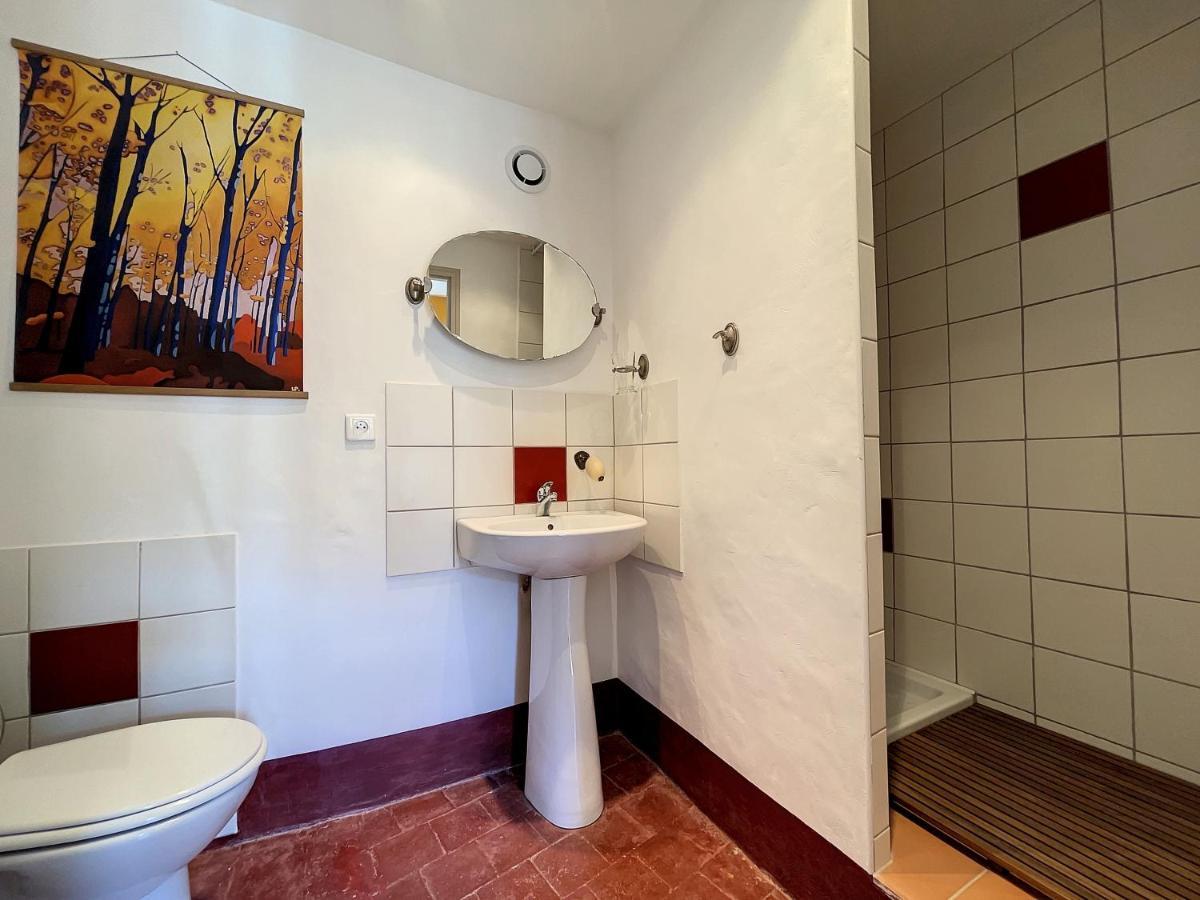 L'Oiseau Bleu Suite Merle Bleu Roubia Экстерьер фото